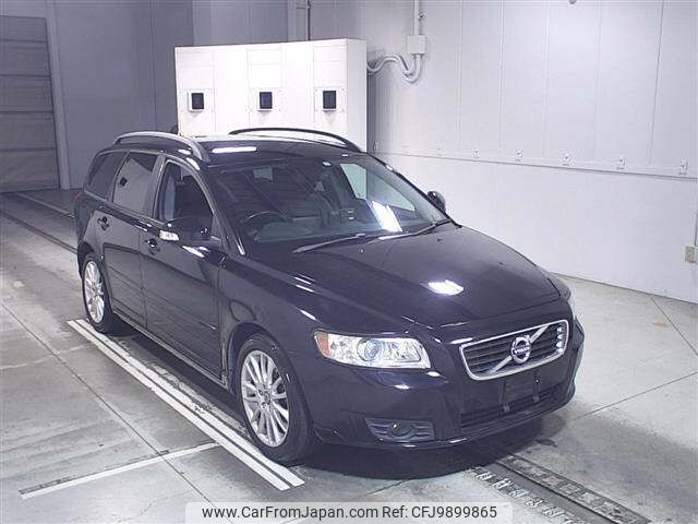 volvo v50 2011 -VOLVO--Volvo V50 MB4204S-B2618795---VOLVO--Volvo V50 MB4204S-B2618795- image 1