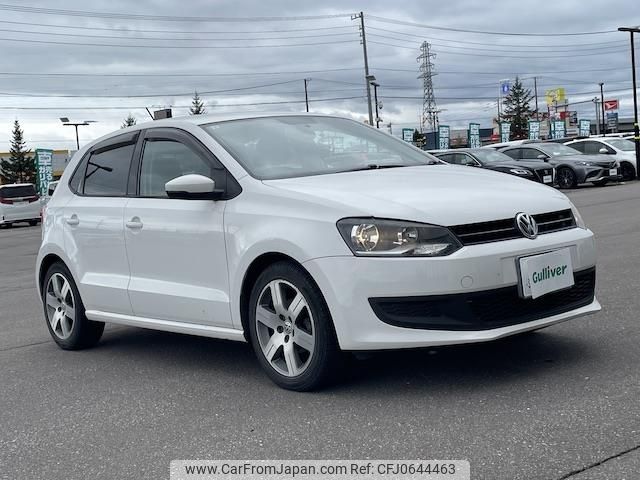 volkswagen polo 2011 -VOLKSWAGEN--VW Polo DBA-6RCBZ--WVWZZZ6RZBU058421---VOLKSWAGEN--VW Polo DBA-6RCBZ--WVWZZZ6RZBU058421- image 1
