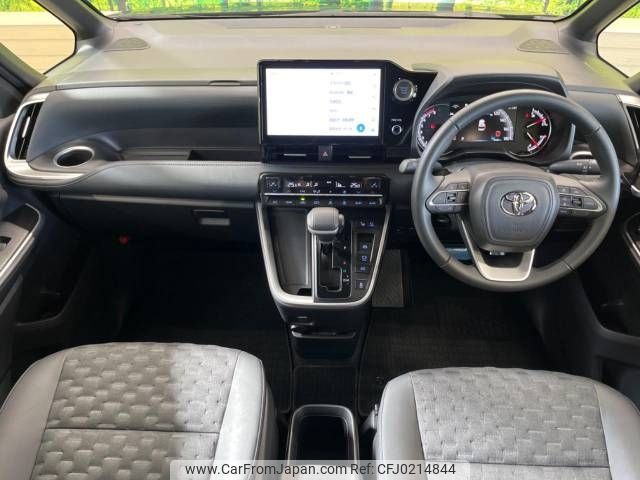 toyota voxy 2022 -TOYOTA--Voxy 6BA-MZRA90W--MZRA90-0028895---TOYOTA--Voxy 6BA-MZRA90W--MZRA90-0028895- image 2