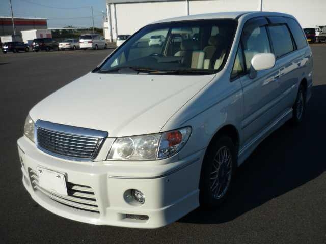 car_64b08cec-48ae-4adc-85bf-