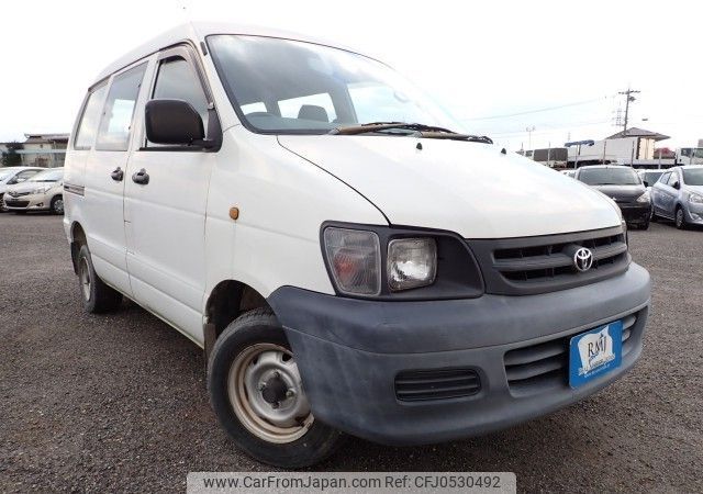 toyota townace-van 2002 REALMOTOR_N2024110335F-24 image 2