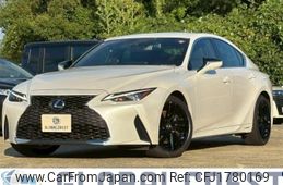 lexus is 2022 CFJ1780169