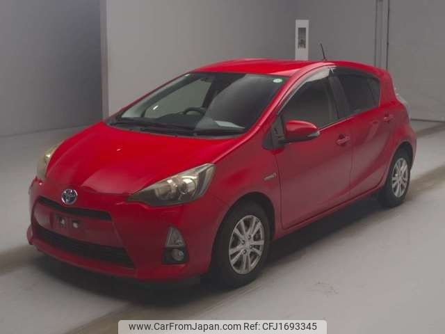 toyota aqua 2012 CFJ1693345 image 1