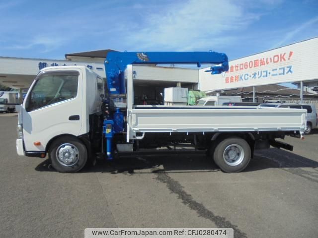 toyota dyna-truck 2012 quick_quick_SKG-XZU710_XZU710-0002207 image 2