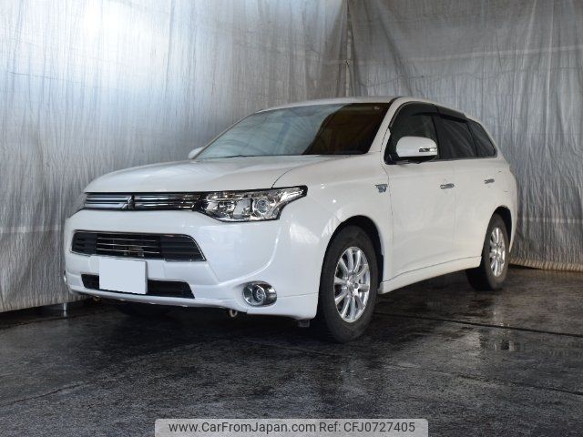 mitsubishi outlander-phev 2013 -MITSUBISHI 【札幌 358ﾑ2002】--Outlander PHEV GG2W--0008209---MITSUBISHI 【札幌 358ﾑ2002】--Outlander PHEV GG2W--0008209- image 1