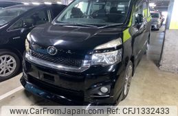 toyota voxy 2010 -TOYOTA--Voxy ZRR70W--0335706---TOYOTA--Voxy ZRR70W--0335706-