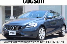 volvo v40 2016 CFJ1634873