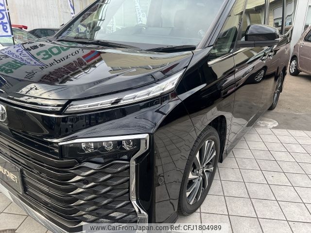 toyota voxy 2022 CFJ1804989 image 1