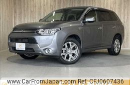 mitsubishi outlander-phev 2013 -MITSUBISHI--Outlander PHEV DLA-GG2W--GG2W-0007928---MITSUBISHI--Outlander PHEV DLA-GG2W--GG2W-0007928-