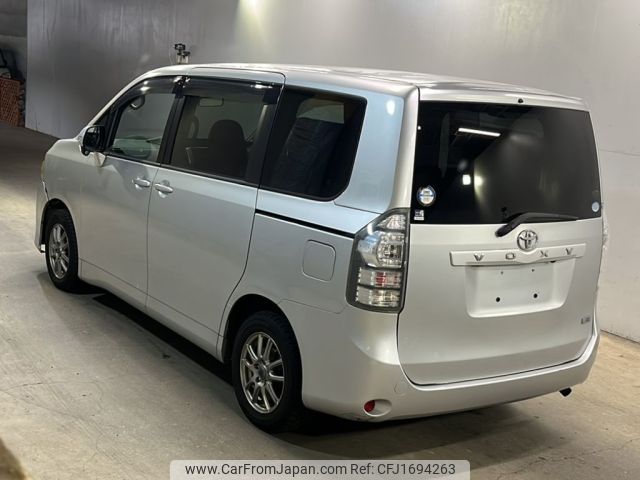 toyota voxy 2010 CFJ1694263 image 2