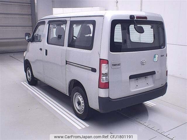 toyota townace-van 2022 CFJ1801191 image 2