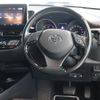 toyota c-hr 2018 quick_quick_DAA-ZYX10_ZYX10-2110418 image 11