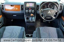 mitsubishi delica-d5 2010 504928-927437