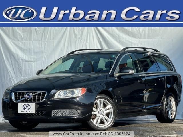 volvo v70 2011 quick_quick_DBA-BB5254W_YV1BW6050B1181132 image 1