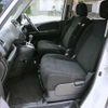 nissan serena 2011 F00602 image 26