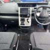 toyota voxy 2011 quick_quick_DBA-ZRR70W_ZRR70-0438636 image 10