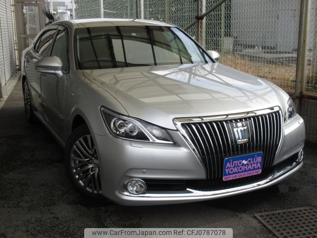 toyota crown-majesta 2013 CFJ0787078 image 2