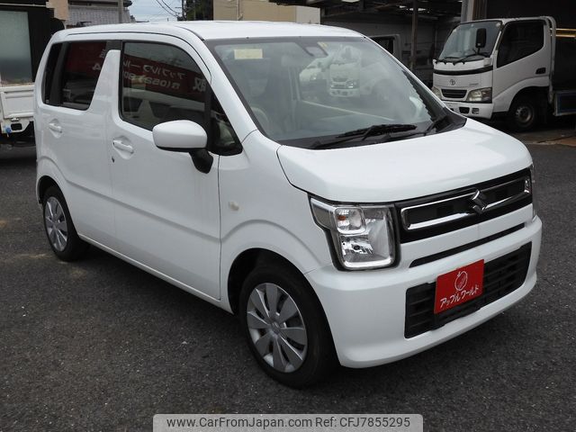 car_651b2895-afc3-45ca-b7ac-
