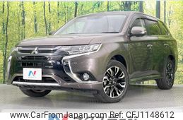 mitsubishi outlander-phev 2015 quick_quick_GG2W_GG2W-0302782