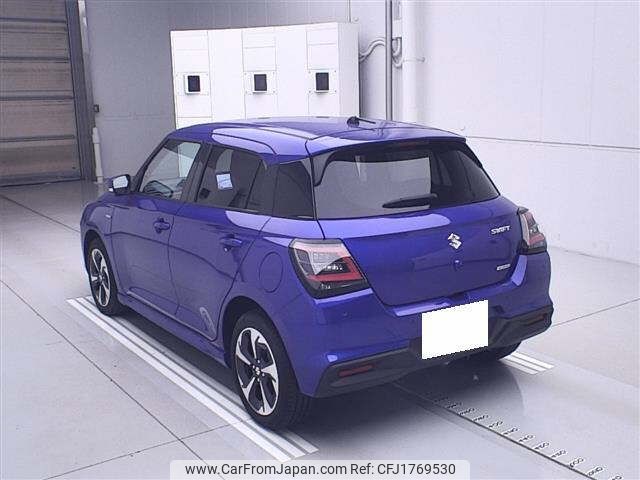suzuki swift 2024 CFJ1769530 image 2