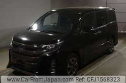 toyota noah 2018 CFJ1568323