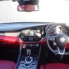 alfa-romeo giulia 2022 CFJ1768317 image 17