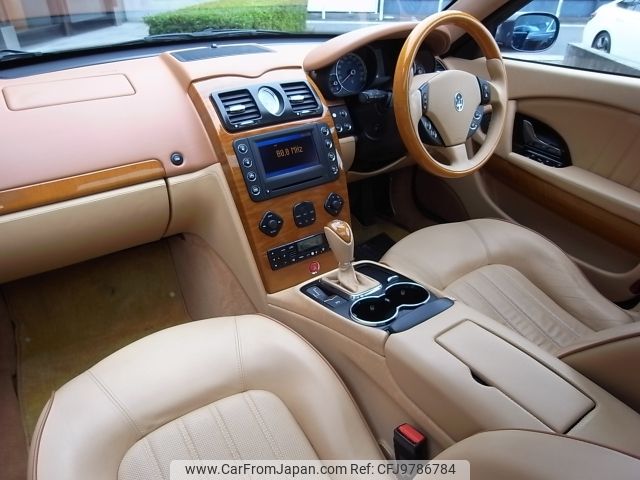 maserati quattroporte 2007 CFJ9786784 image 2