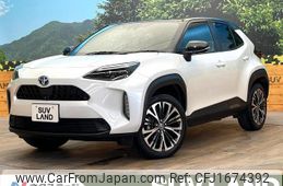 toyota yaris-cross 2023 CFJ1674392