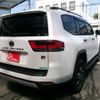 toyota land-cruiser-wagon 2024 CFJ1614814 image 2