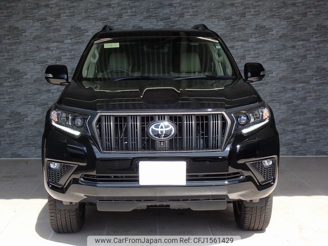 toyota land-cruiser-prado 2023 CFJ1561429 image 2
