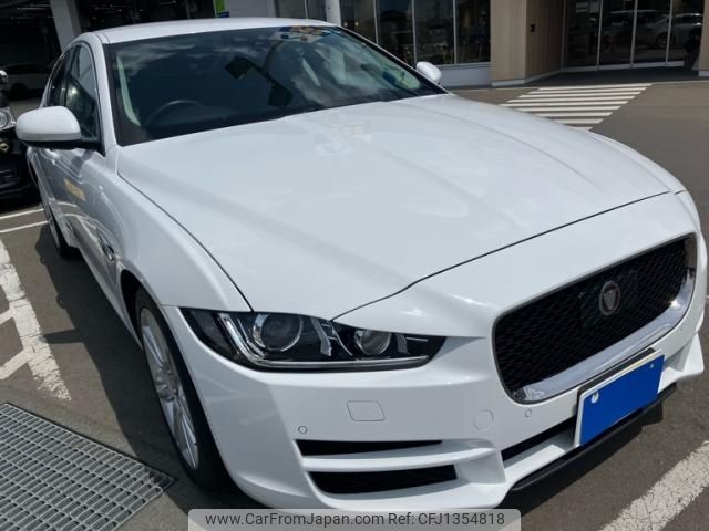 jaguar xe 2017 -JAGUAR--Jaguar XE LDA-JA2NA--SAJAB4AN3JCP22743---JAGUAR--Jaguar XE LDA-JA2NA--SAJAB4AN3JCP22743- image 2