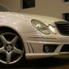 mercedes-benz e-class 2004 quick_quick_211065C_WDB2110652A449329 image 5