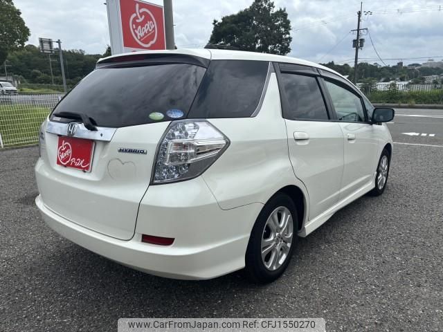 honda fit-shuttle-hybrid 2011 CFJ1550270 image 2