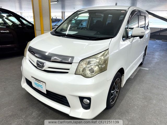 toyota noah 2010 AF-ZRR70-0360494 image 1