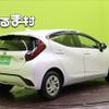 toyota aqua 2022 -TOYOTA--AQUA 6AA-MXPK11--MXPK11-2061897---TOYOTA--AQUA 6AA-MXPK11--MXPK11-2061897- image 3
