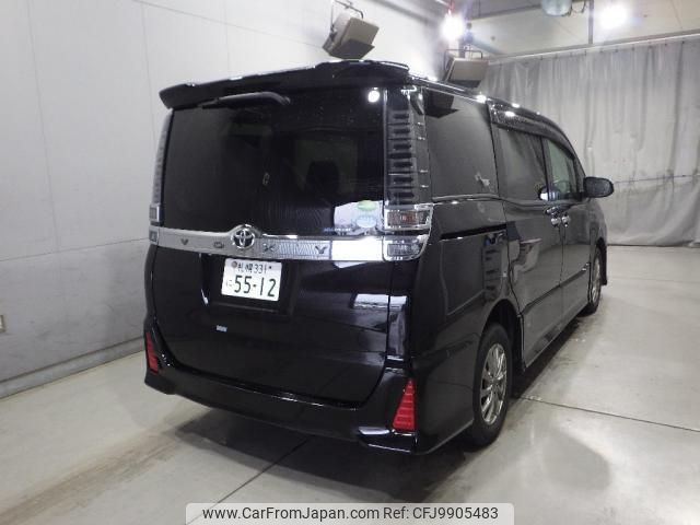 toyota voxy 2018 quick_quick_DBA-ZRR85W_0111148 image 2