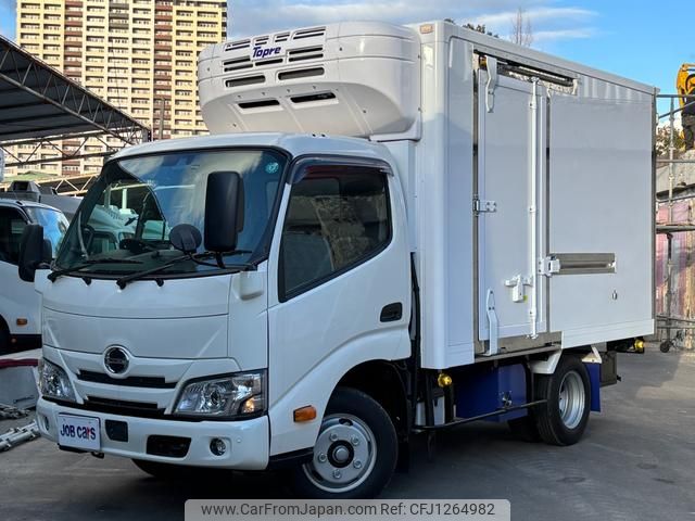hino dutro 2024 GOO_NET_EXCHANGE_0701949A30250609W001 image 2