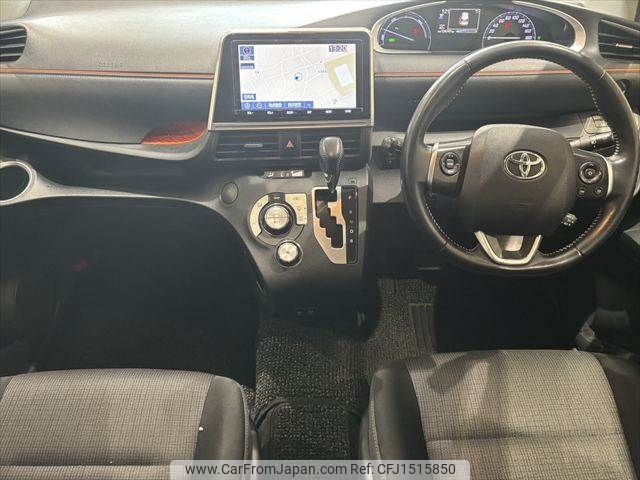 toyota sienta 2019 CFJ1515850 image 2