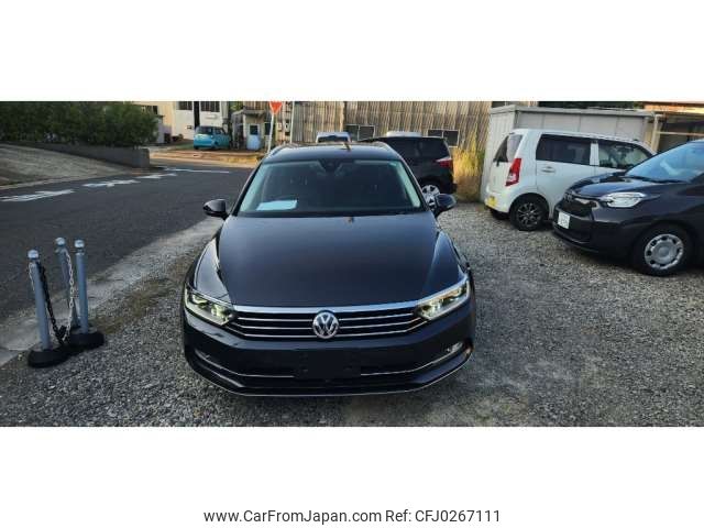 volkswagen passat-variant 2017 -VOLKSWAGEN--VW Passat Variant DBA-3CCZE--WVWZZZ3CZJE009962---VOLKSWAGEN--VW Passat Variant DBA-3CCZE--WVWZZZ3CZJE009962- image 1