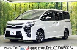 toyota voxy 2020 quick_quick_ZRR80W_ZRR80-0557717