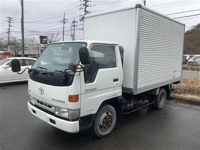 1998 Toyota Toyoace BU162 - Car Price $5,581