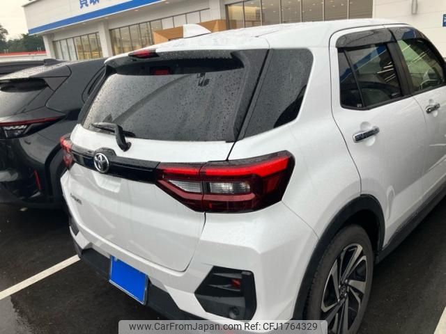 toyota raize 2022 CFJ1764329 image 2