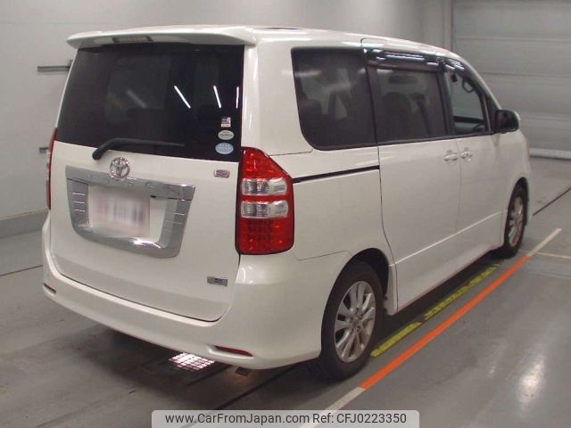 toyota noah 2011 -TOYOTA--Noah ZRR70W-0410668---TOYOTA--Noah ZRR70W-0410668- image 2