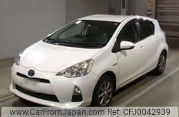 toyota aqua 2013 -TOYOTA--AQUA DAA-NHP10--NHP10-6224776---TOYOTA--AQUA DAA-NHP10--NHP10-6224776-