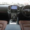 toyota land-cruiser 2020 24432417 image 30