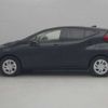 toyota aqua 2022 -TOYOTA--AQUA 6AA-MXPK11--MXPK11-2065863---TOYOTA--AQUA 6AA-MXPK11--MXPK11-2065863- image 11