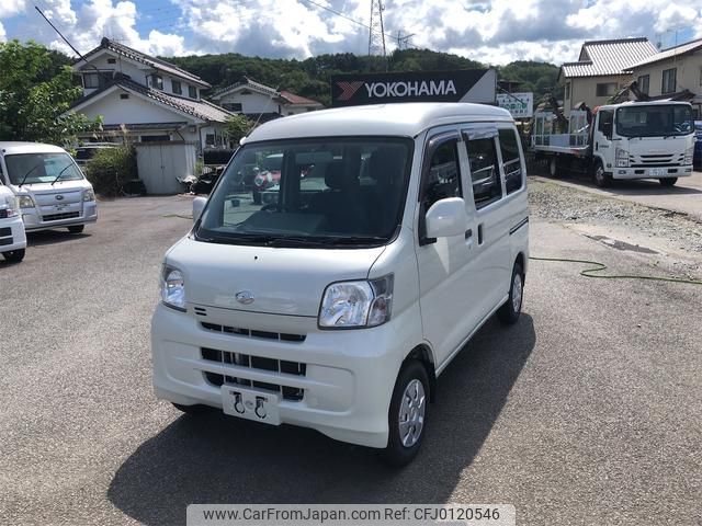 daihatsu hijet-cargo 2017 GOO_JP_700120076730240820001 image 1