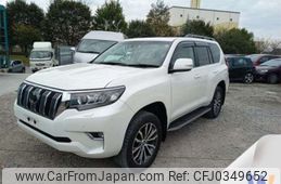 toyota land-cruiser-prado 2017 -TOYOTA--Land Cruiser Prado LDA-GDJ151W--GDJ151-0005456---TOYOTA--Land Cruiser Prado LDA-GDJ151W--GDJ151-0005456-