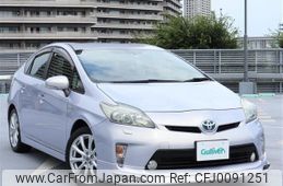 toyota prius 2013 -TOYOTA--Prius DAA-ZVW30--ZVW30-5700772---TOYOTA--Prius DAA-ZVW30--ZVW30-5700772-