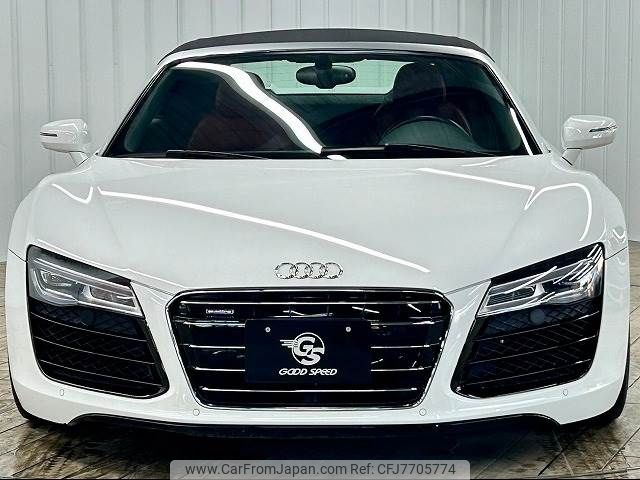 audi r8 2015 CFJ7705774 image 2